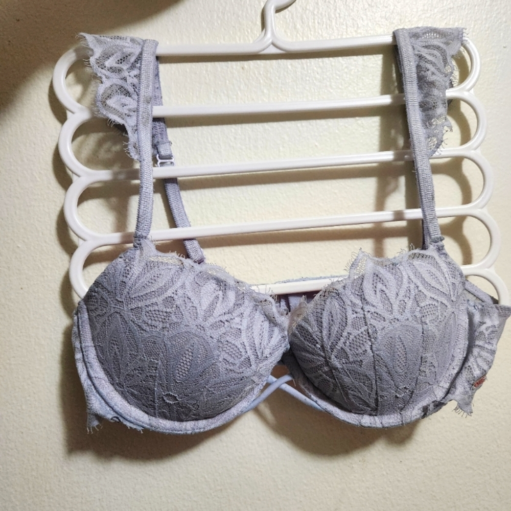 Lace Pink by Victoria Secret bra